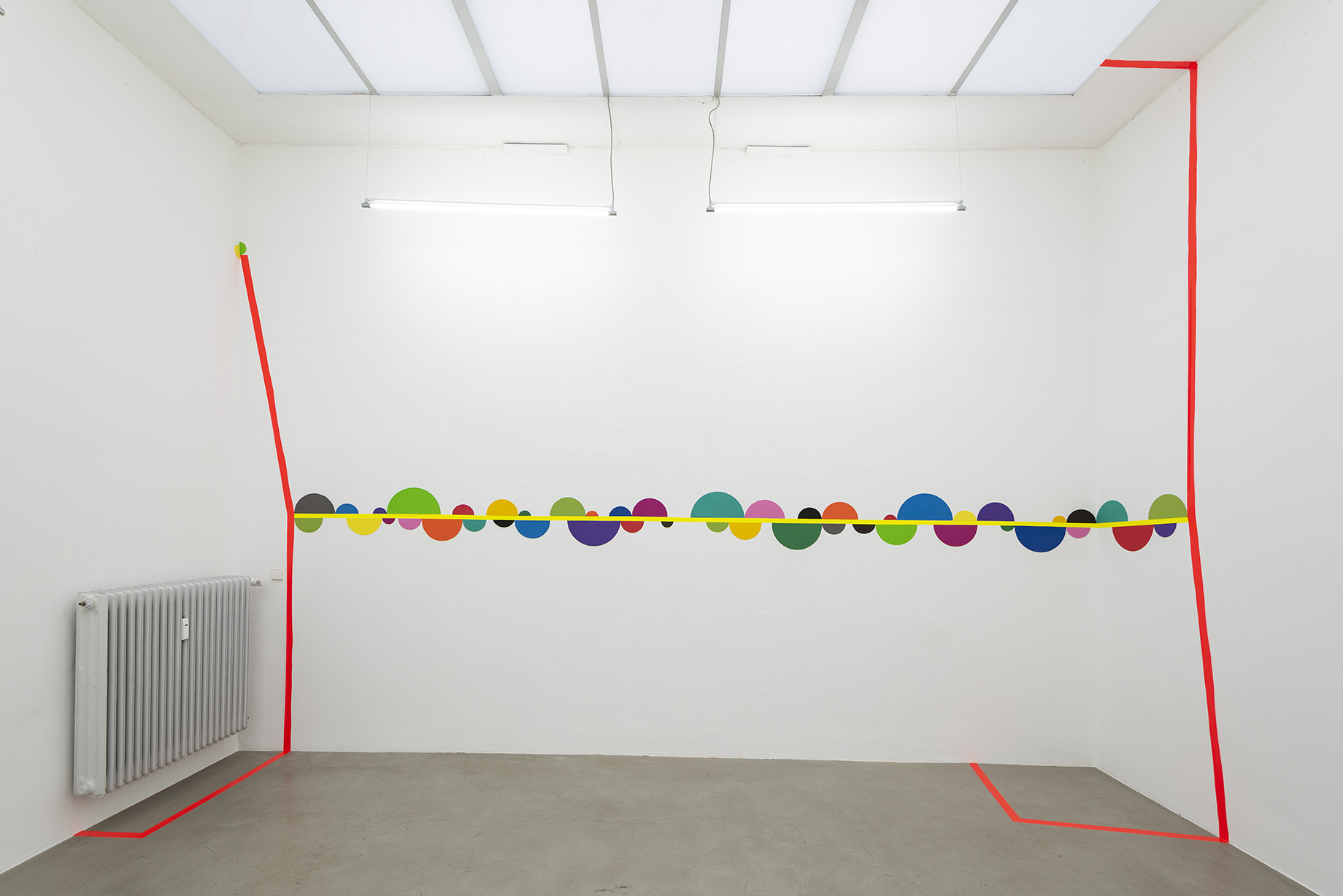 Beatriz Olano, Grid, 2022, Installation.